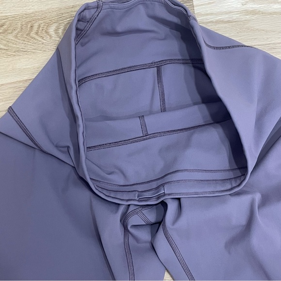 Lululemon Train Time Pants 7/8 Lavender Mulberry Leggings 25” size 10 - Picture 12 of 13